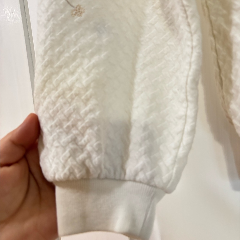 Cream Floral Patterned Sweater - Picture 8 of 9